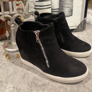 AWS Modern Ankle Boots for Women Size 6.5
